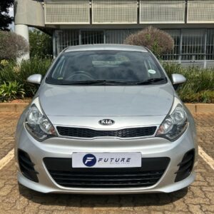 2015 SILVER KIA RIO HATCH