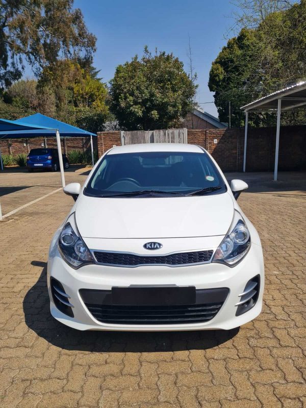 2016 WHITE KIA RIO 1.4 TEC HATCH MANUAL - Image 2