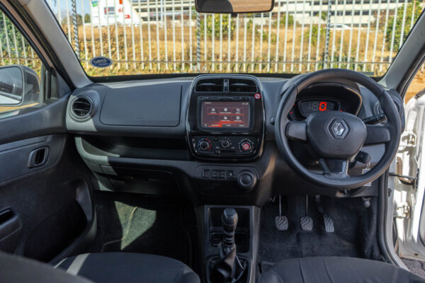 2021 WHITE RENAULT KWID EXPRESSION 1.0 - Image 4