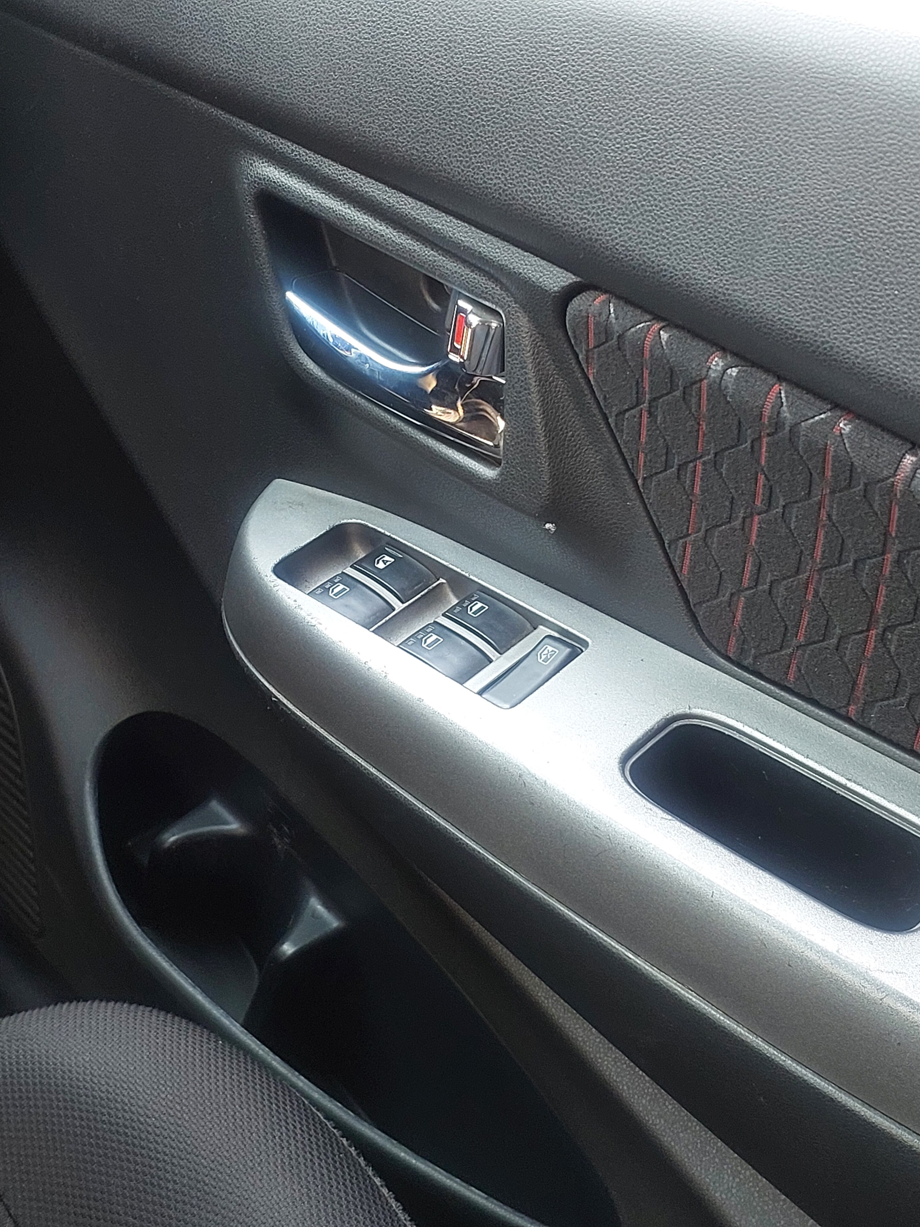 2023 SILVER TOYOTA AGYA 1.0 - Image 7