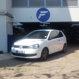 2011 WHITE VW POLO 1.4