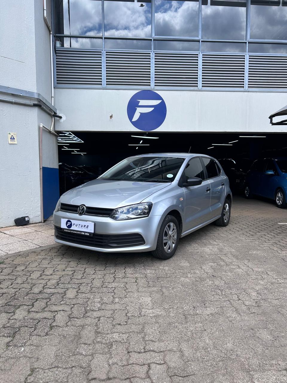 2022 SILVER VW POLO VIVO 1.4