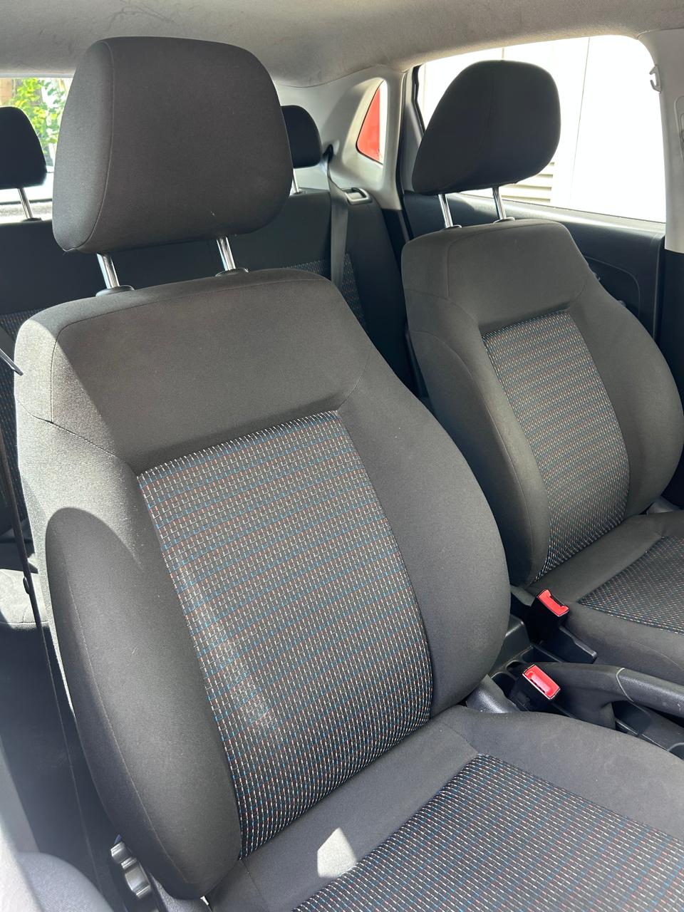 2022 SILVER VW POLO VIVO 1.4 - Image 5