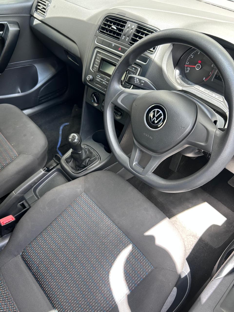 2022 SILVER VW POLO VIVO 1.4 - Image 3