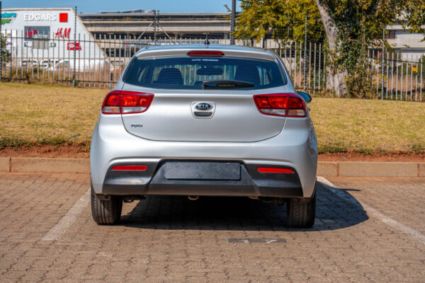 2019 SILVER KIA RIO MANUAL - COMING SOON - Image 4