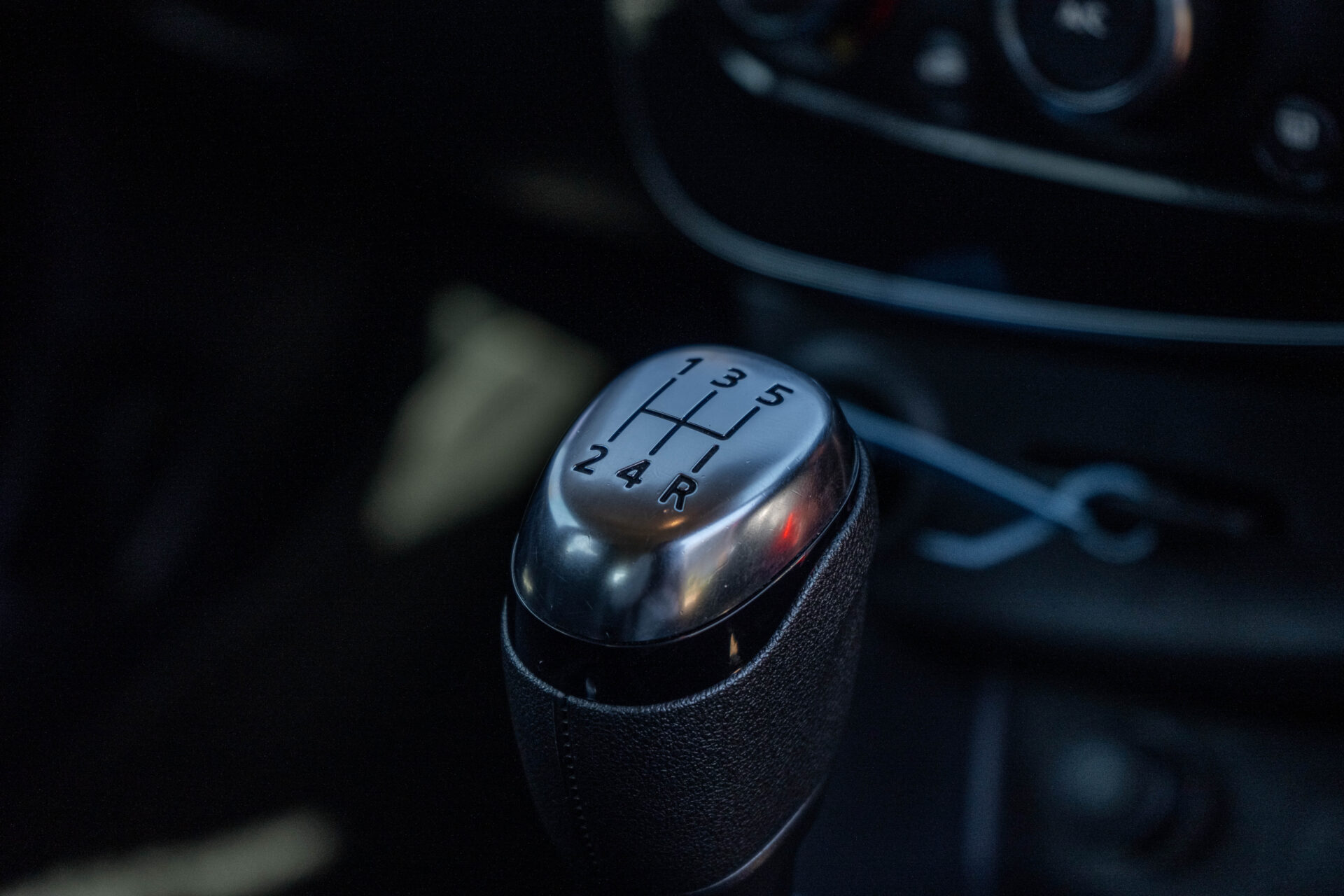 2015 RED RENAULT CLIO IV 900T - COMING SOON - Image 3