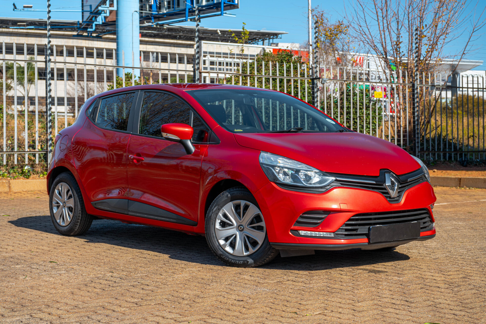 2015 RED RENAULT CLIO IV 900T - COMING SOON - Image 2