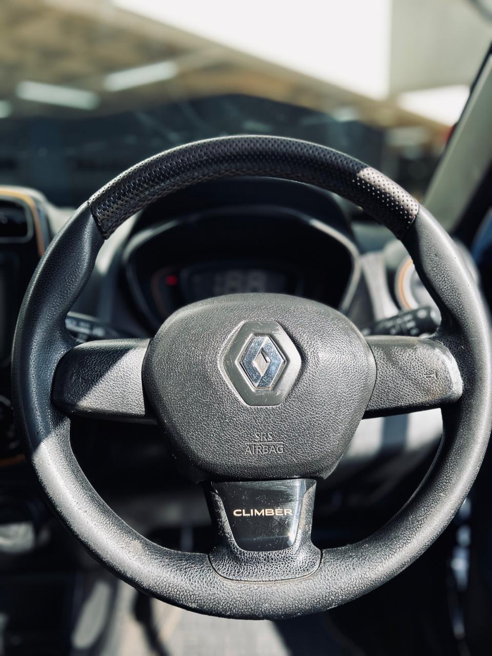 2019 BLUE RENAULT KWID CLIMBER - Image 3