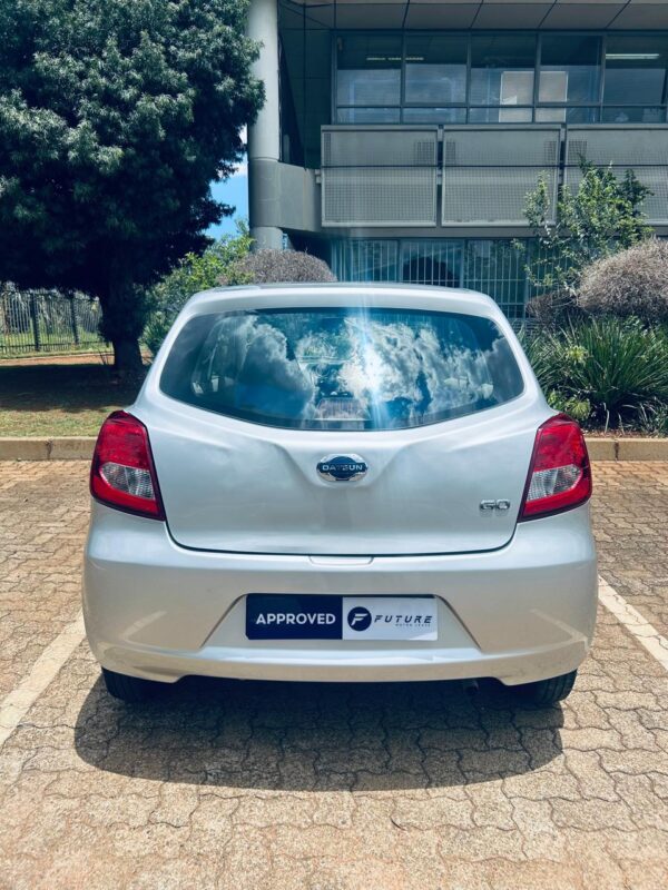 2016 SILVER DATSUN GO 1.2L - Image 2
