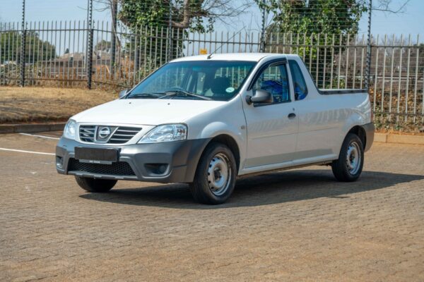 2018 NISSAN NP200 1.6 P/U S/C - Image 3