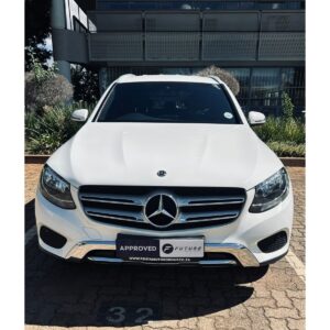 2017 WHITE MERCEDES BENZ GLC 220D 4-MATIC AUTO