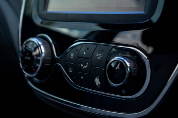2016 RENAULT CAPTURE 900T DYNAMIQUE MANUAL - Image 7