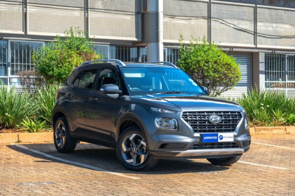 2022 HYUNDAI VENUE TGDI FLUID DCT 1.0 AUTO - Image 3