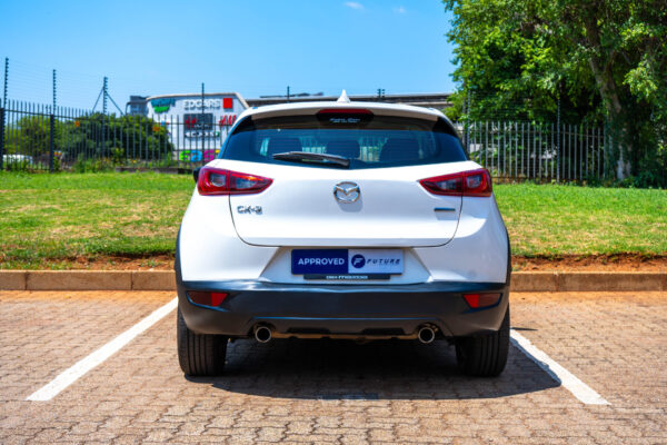 2021 WHITE MAZDA CX-3 ACTIVE - Image 2