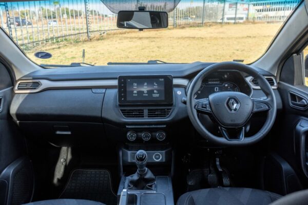 2022 SILVER RENAULT KIGER 1.0 ENERGY ZEN - Image 2