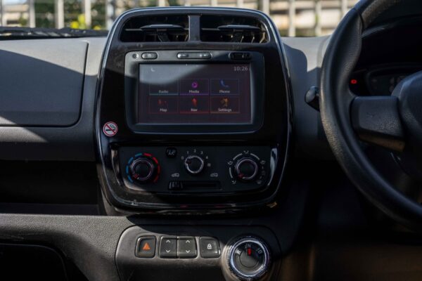 2018 RENAULT KWID 1.0 DYNAMIQUE AUTOMATIC - Image 4