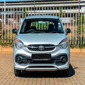 2023 SILVER TOYOTA VITZ (52P)