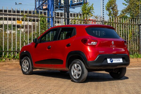 2017 RED RENAULT KWID DYNAMIQUE - Image 3