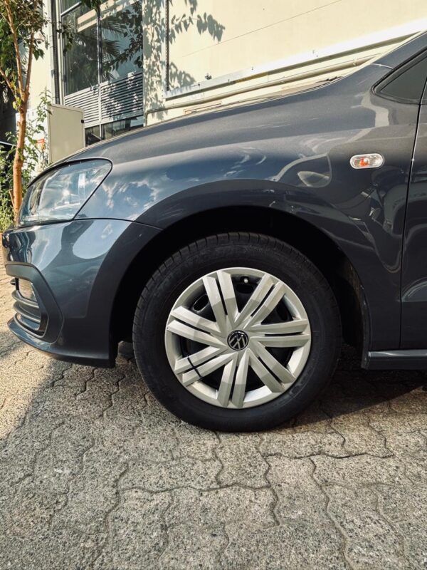 2025 GREY VW POLO VIVO - Image 5