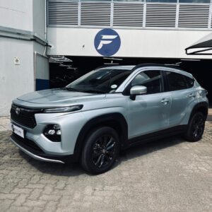 2025 SILVER TOYOTA STARLET CROSS XS A/T