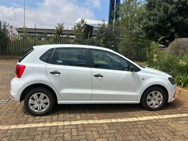 2023 WHITE VW POLO VIVO 1.4 TRENDLINE 5DR - Image 2