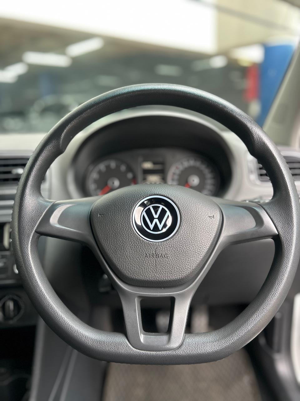 2023 WHITE VW POLO VIVO 1.4 TRENDLINE 5DR - Image 6