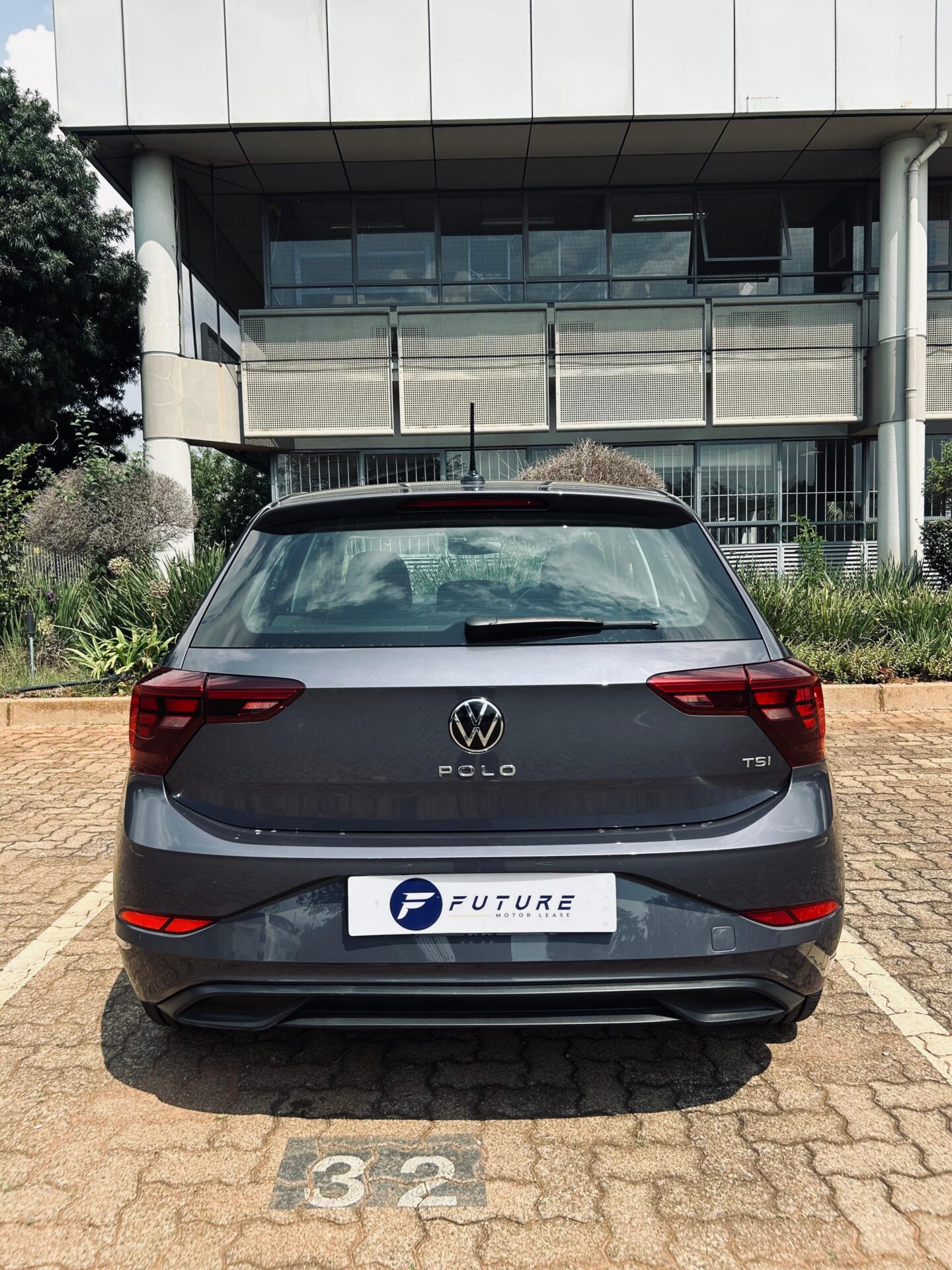 2025 GREY VW POLO TSI MANUAL - Image 3