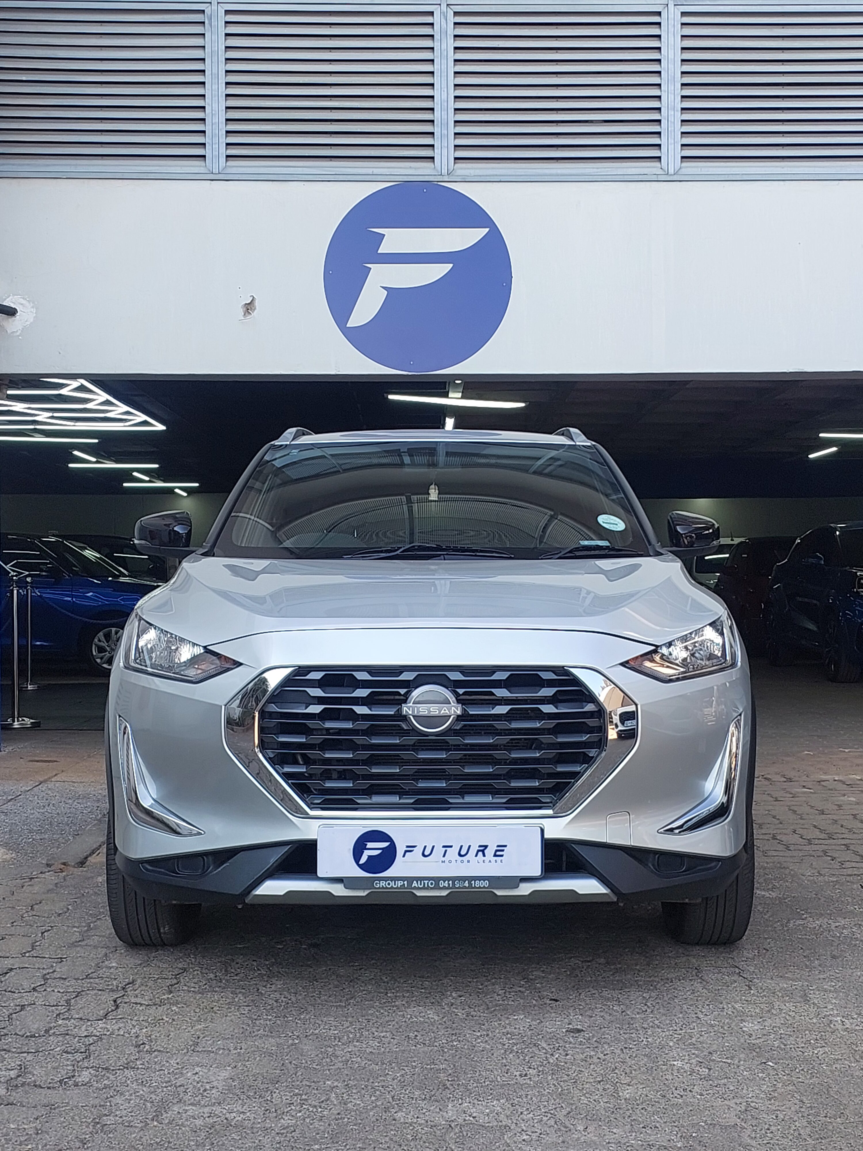 2023 NISSAN MAGNITE VISIA, SILVER - Image 2